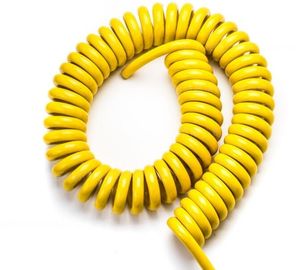 1P × 30AWG + 3C × 30AWG Çok Telli 5 Çekirdekli 80°C 30V Spiral Kablo TPU Malzemesi